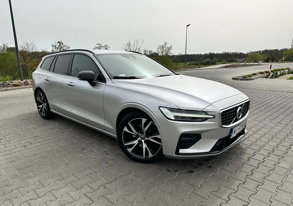 wielkopolskie Volvo V60 cena 125800 przebieg: 98350, rok produkcji 2019 z Kalisz